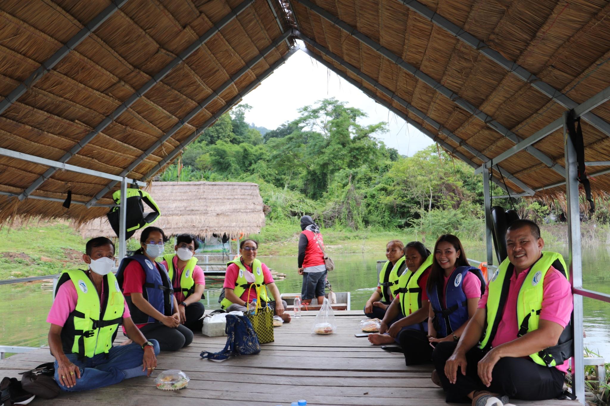 3. กิจกรรมกำกับติดตามการดำเนินงานโครงการออมสินยุวพัฒน์รักษ์ถิ่น ประจำปี พ.ศ. 2565 วันที่ 10 มิถุนายน 2565 ณ กลุ่มวิสาหกิจเลี้ยงแพะก้าวหน้าคลองลาน ตำบลคลองน้ำไหล และสำนักบริการวิชาการและจัดหารายได้
